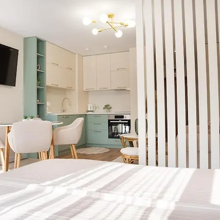 Апартамент Host2u Lux - Breakfast - Free Parking Банско